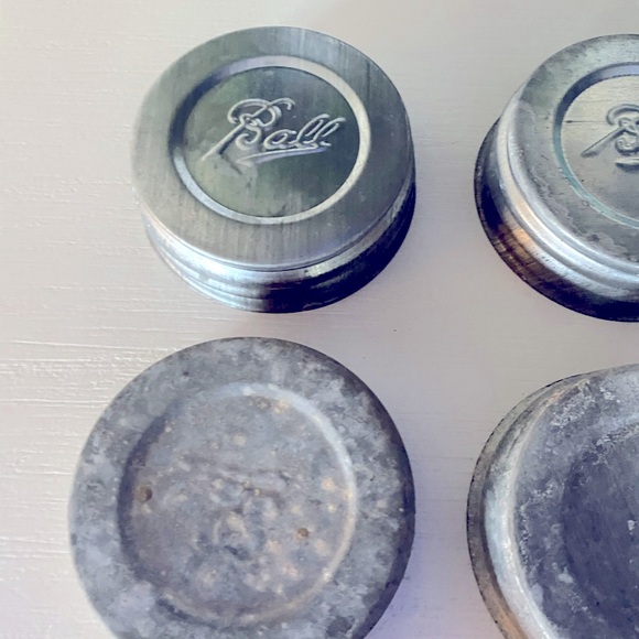 Lot of (8) Vintage Regular Size Ball Zinc Ball Jar Lids with Porcelain Inserts - Picture 3 of 9